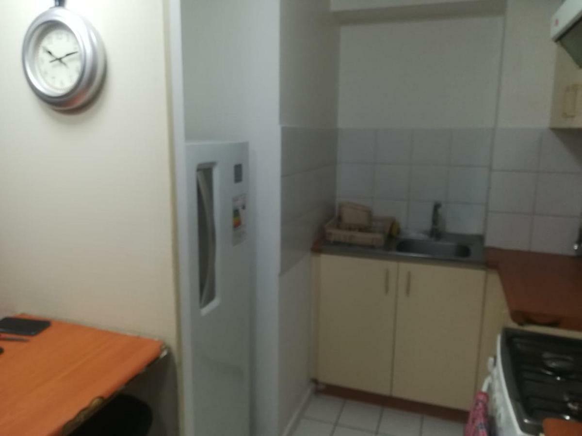 Depto A Pasos De Metro Irarrazaval Apartment Santiago Luaran gambar